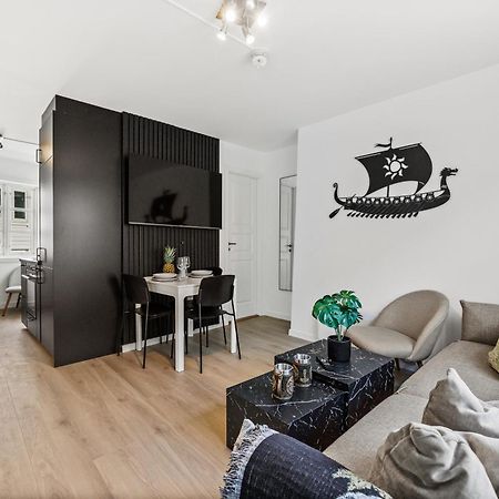 Homerentals Apartments - Behind Bryggen & Historic Cobblestone Streets - 2 Floor Renovated From February 2025 Bergen Extérieur photo