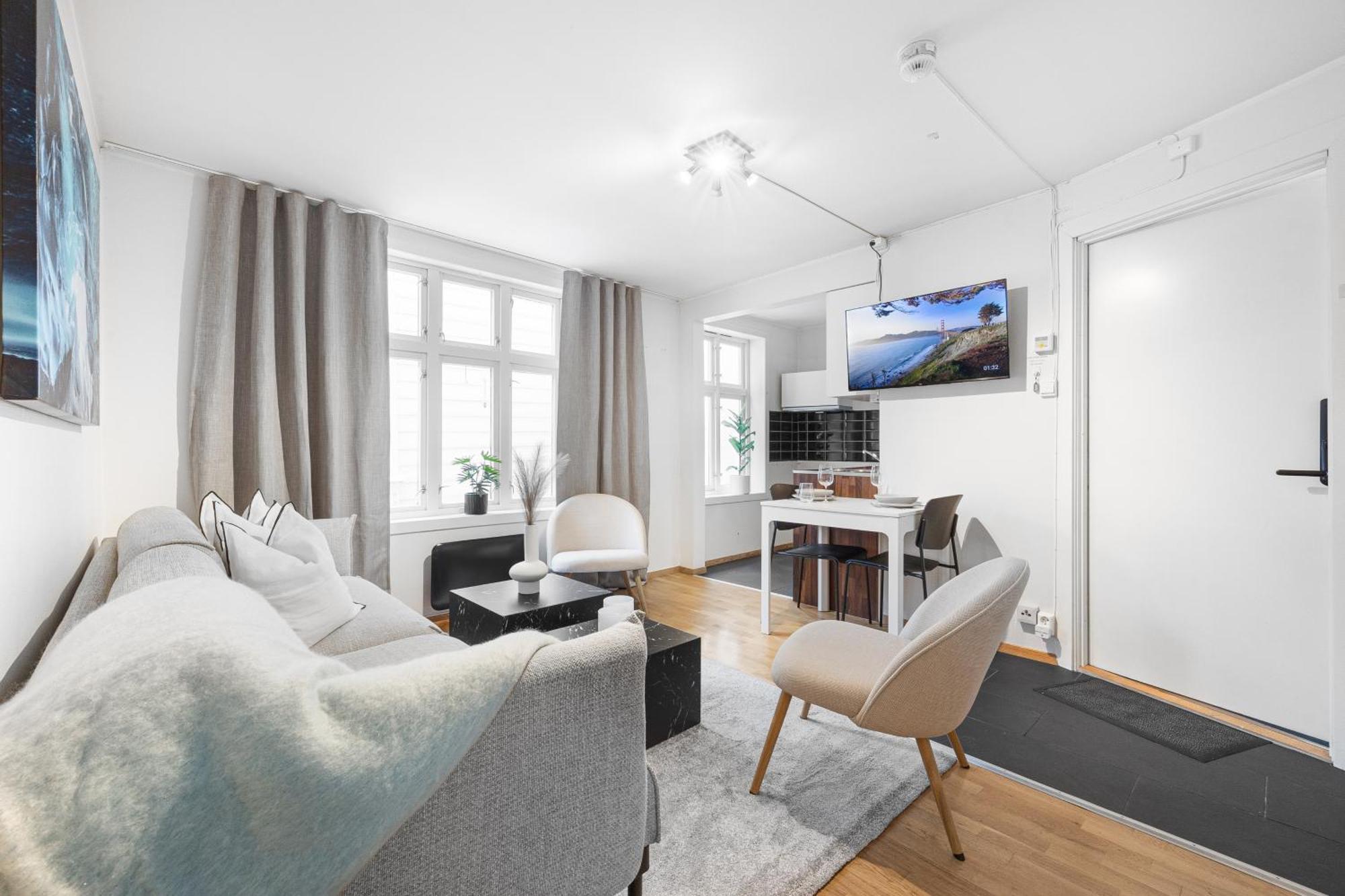 Homerentals Apartments - Behind Bryggen & Historic Cobblestone Streets - 2 Floor Renovated From February 2025 Bergen Extérieur photo